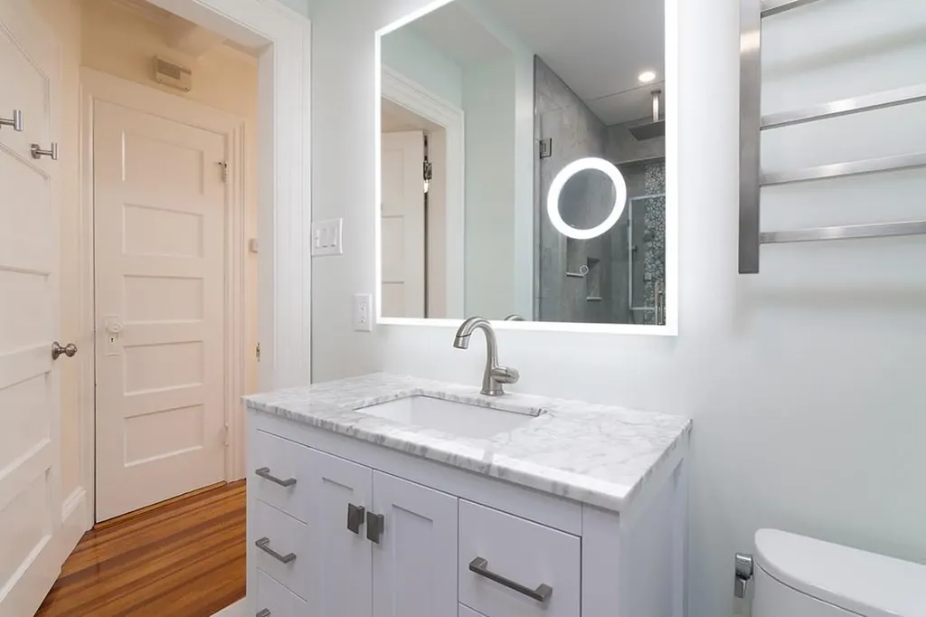 231 Doyle Avenue Providence RI 02906