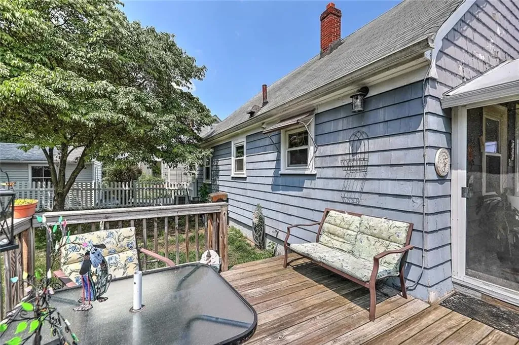 141 Cornell Street Cranston RI 02920