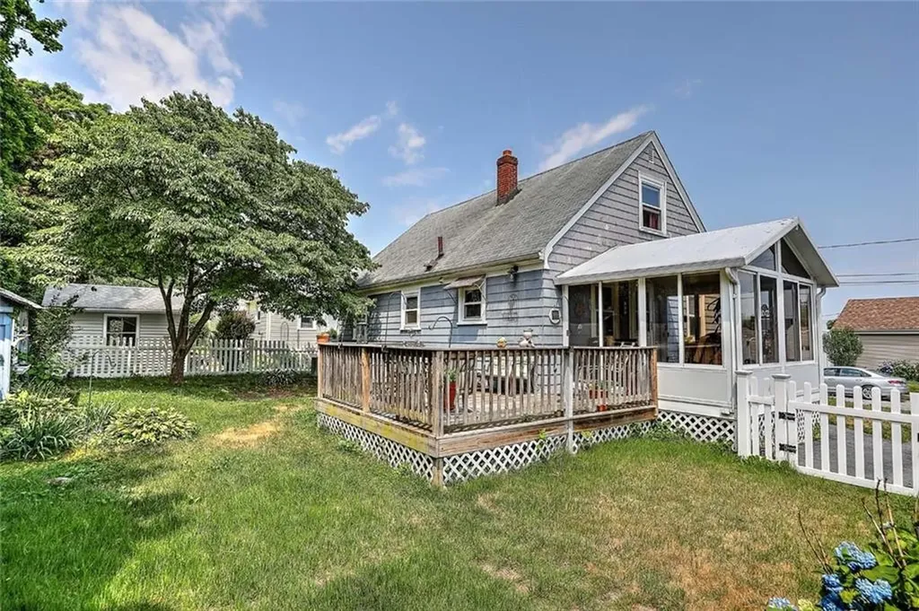 141 Cornell Street Cranston RI 02920