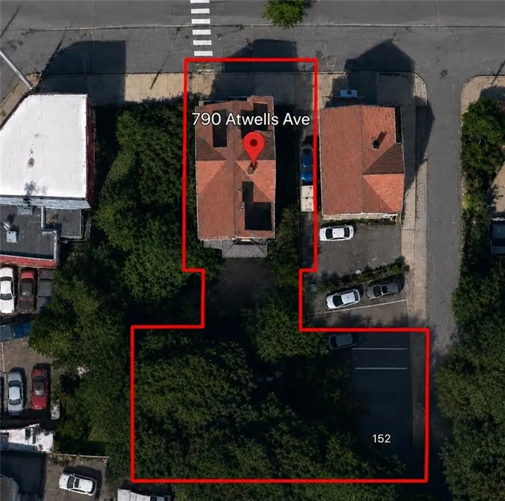 792 Atwells Avenue Providence RI 02909