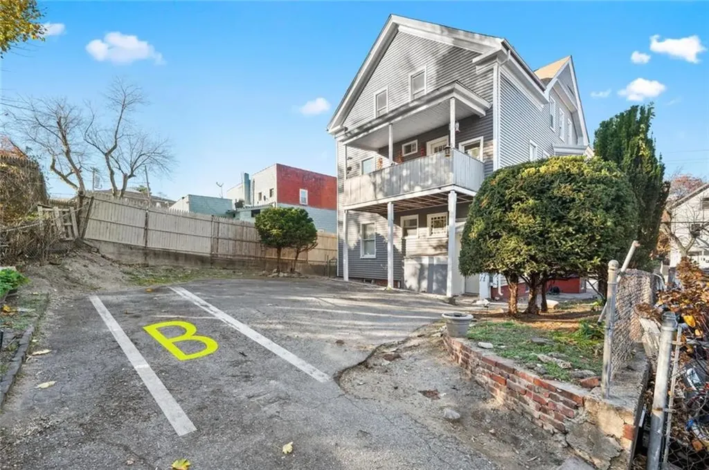 792 Atwells Avenue Providence RI 02909