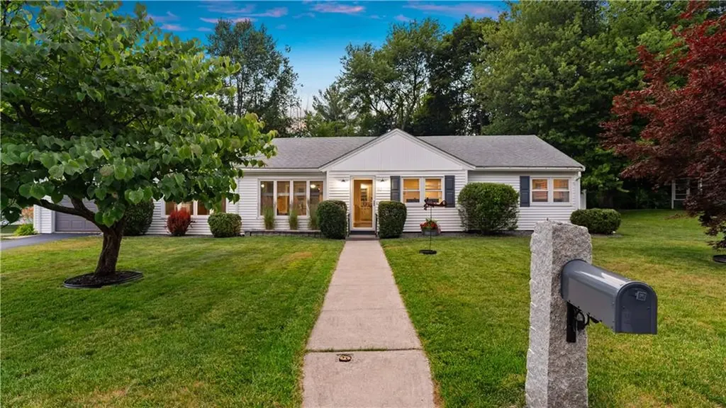 63 Heroux Boulevard Cumberland RI 02864