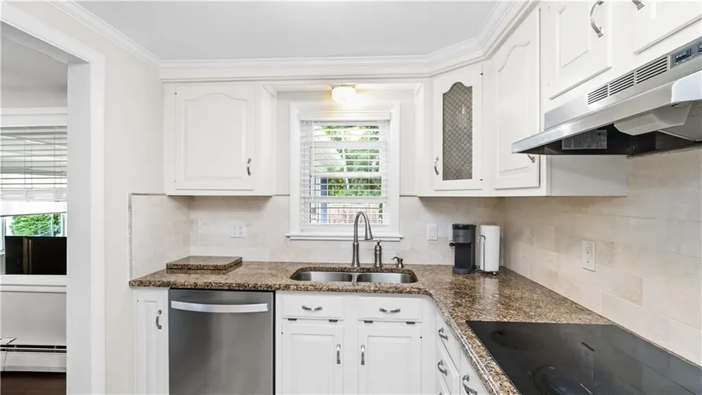 63 Heroux Boulevard Cumberland RI 02864