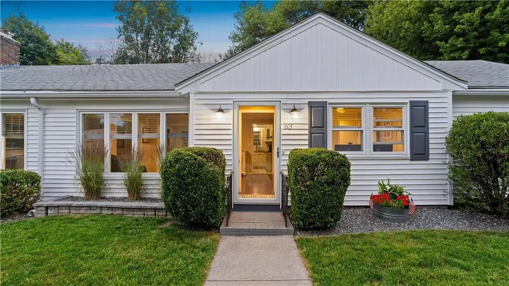 63 Heroux Boulevard Cumberland RI 02864