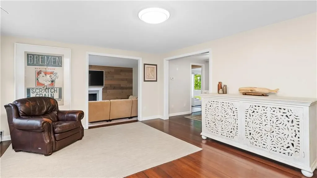 63 Heroux Boulevard Cumberland RI 02864