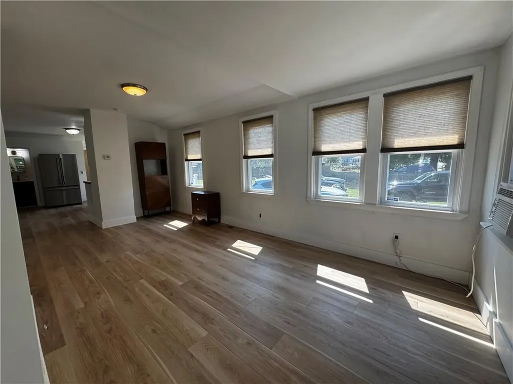12 Hunter Street Warwick RI 02889