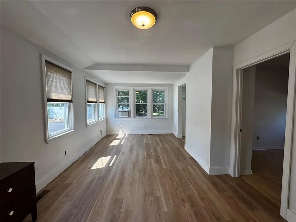 12 Hunter Street Warwick RI 02889