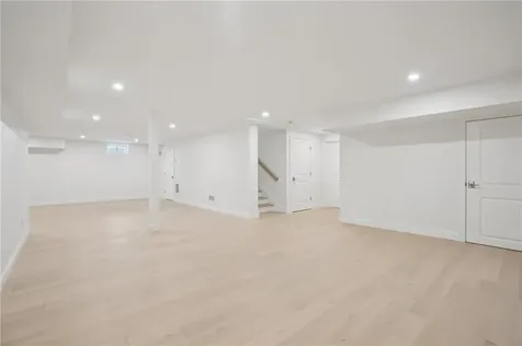 5 Lookout Lane Portsmouth RI 02871