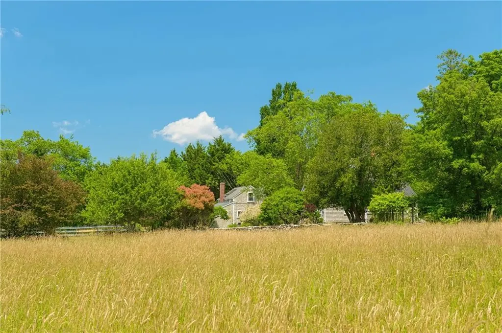 60 Snell Road Little Compton RI 02837