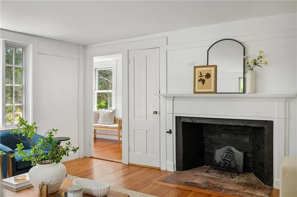 60 Snell Road Little Compton RI 02837