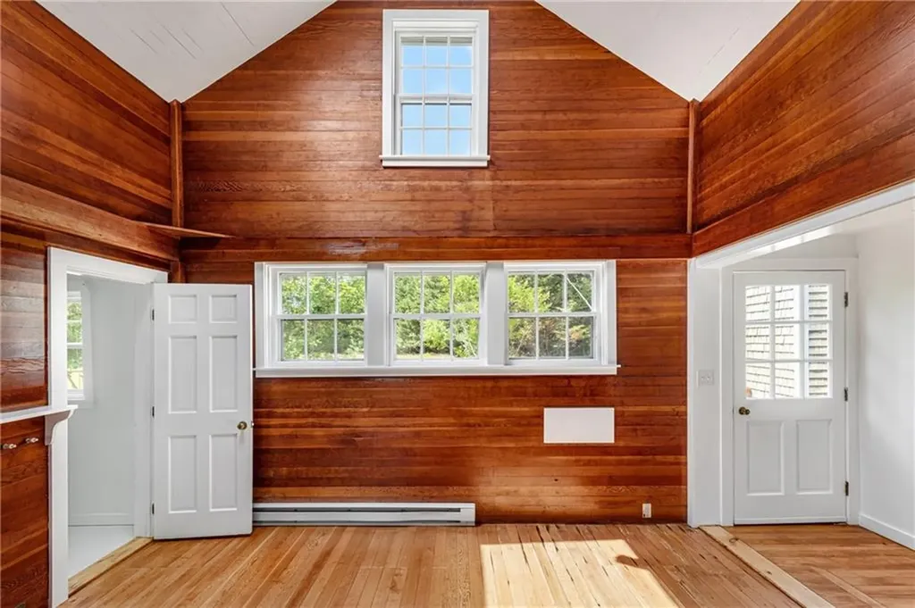 60 Snell Road Little Compton RI 02837