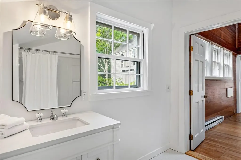 60 Snell Road Little Compton RI 02837