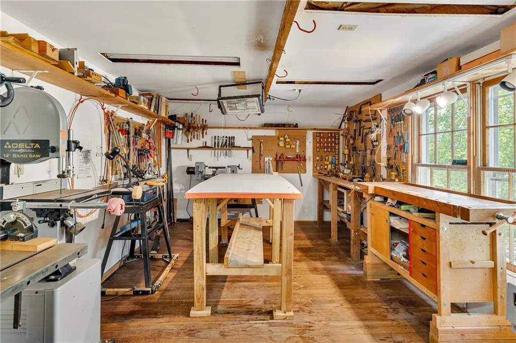 60 Snell Road Little Compton RI 02837