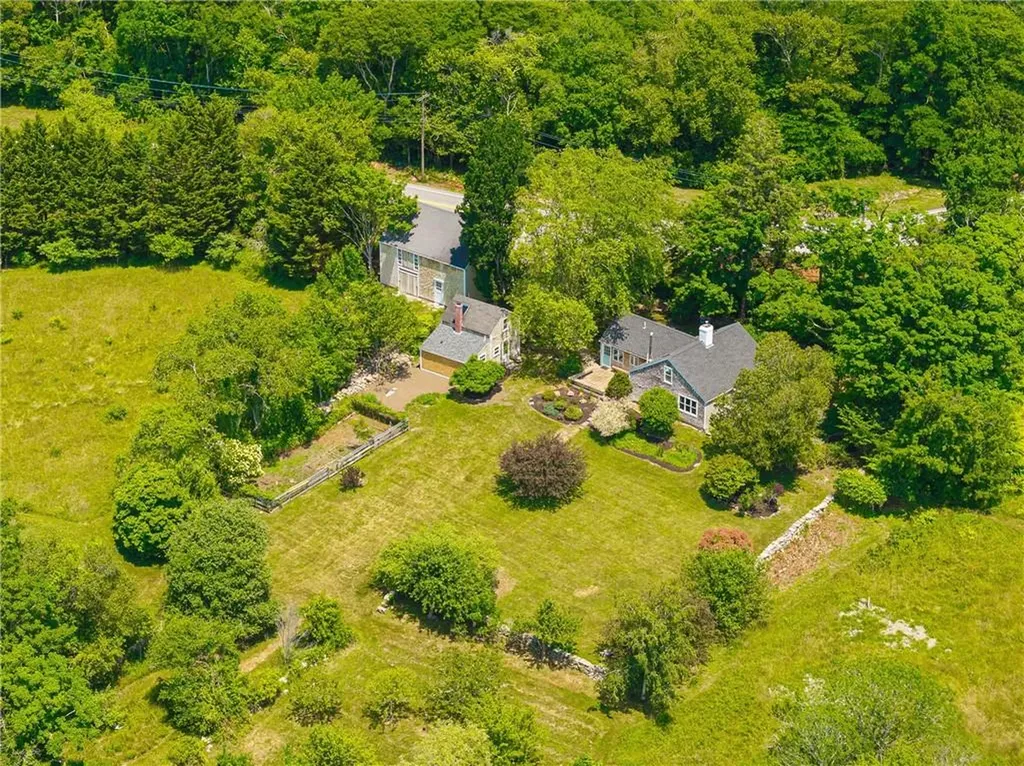 60 Snell Road Little Compton RI 02837