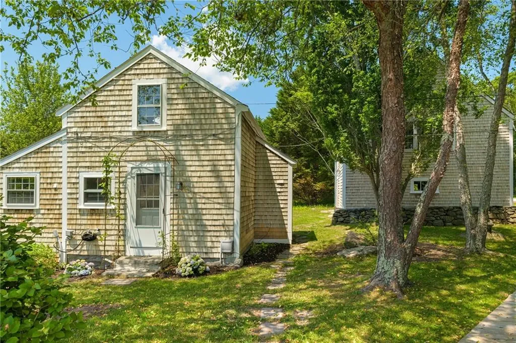 60 Snell Road Little Compton RI 02837