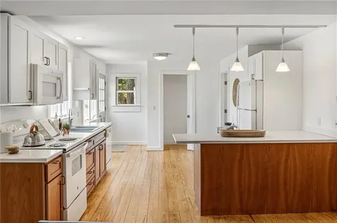 60 Snell Road Little Compton RI 02837