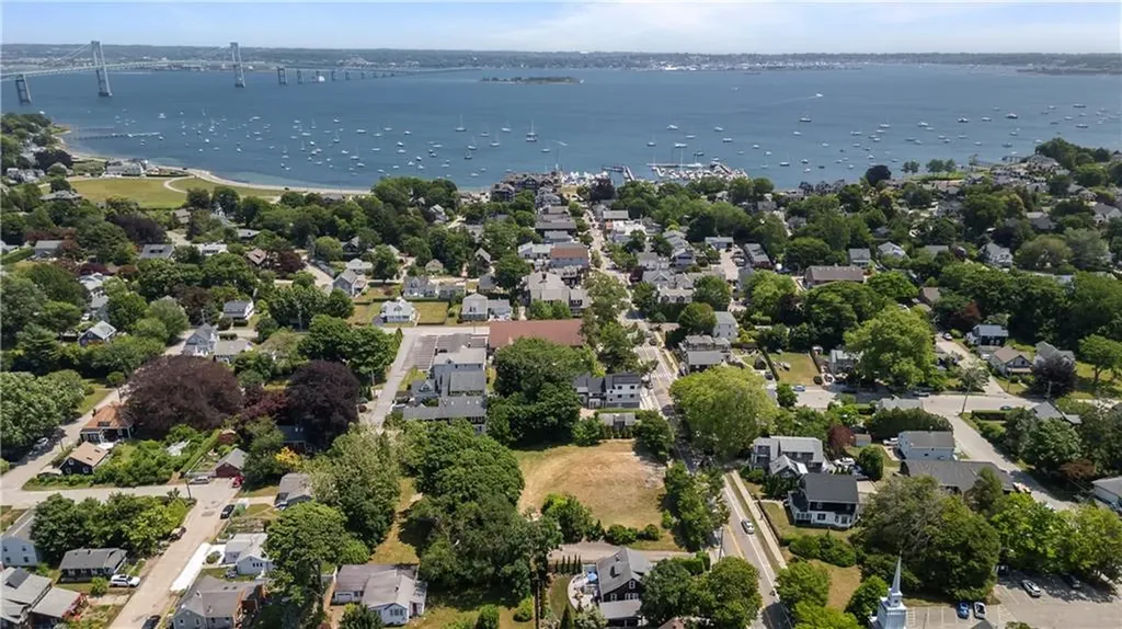 78 Narragansett Avenue Jamestown RI 02835