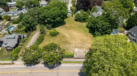 78 Narragansett Avenue Jamestown RI 02835