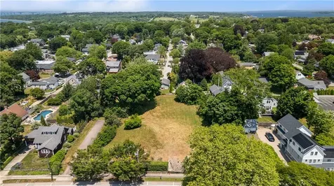 78 Narragansett Avenue Jamestown RI 02835
