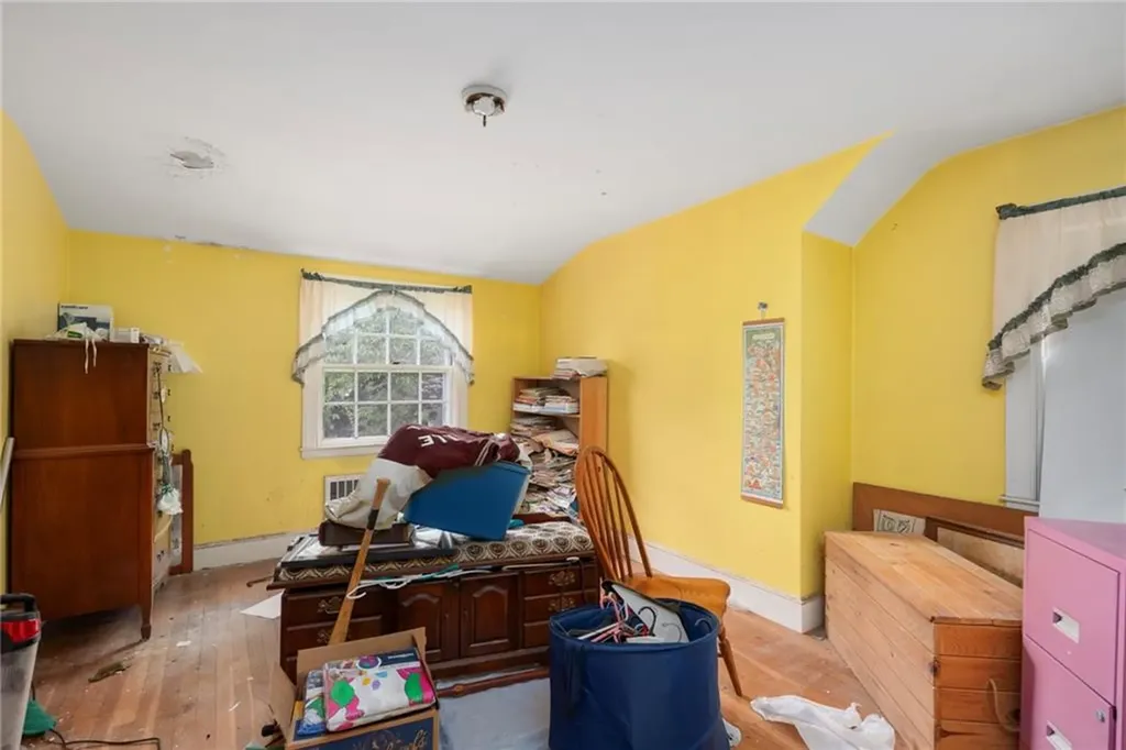 39 Greenfield Avenue North Providence RI 02911