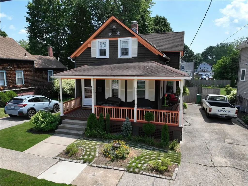 32 South Fair Street Warwick RI 02888