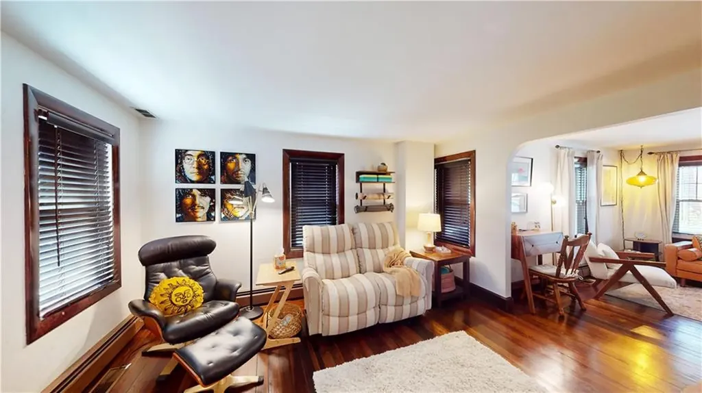 32 South Fair Street Warwick RI 02888