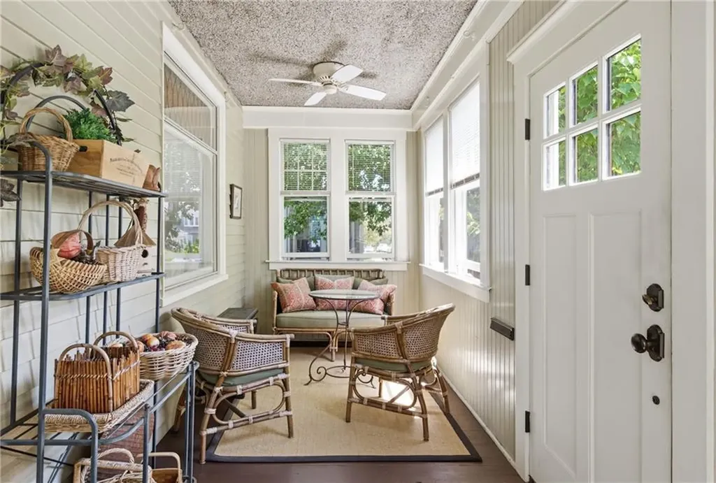 6 Brooks Avenue Newport RI 02840