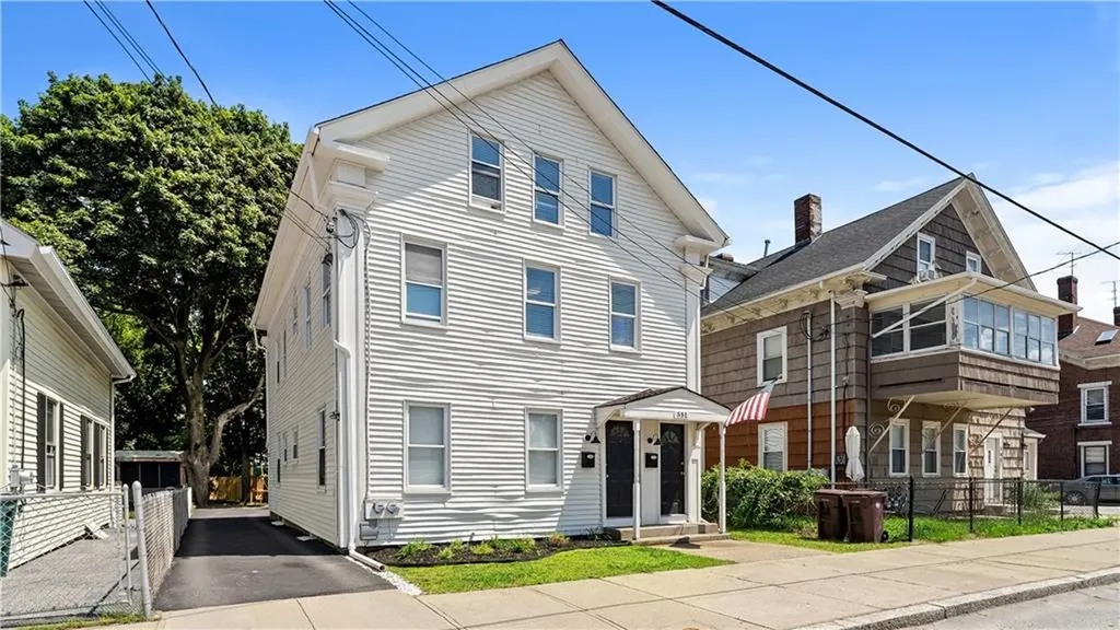 551 Pond Street Woonsocket RI 02895