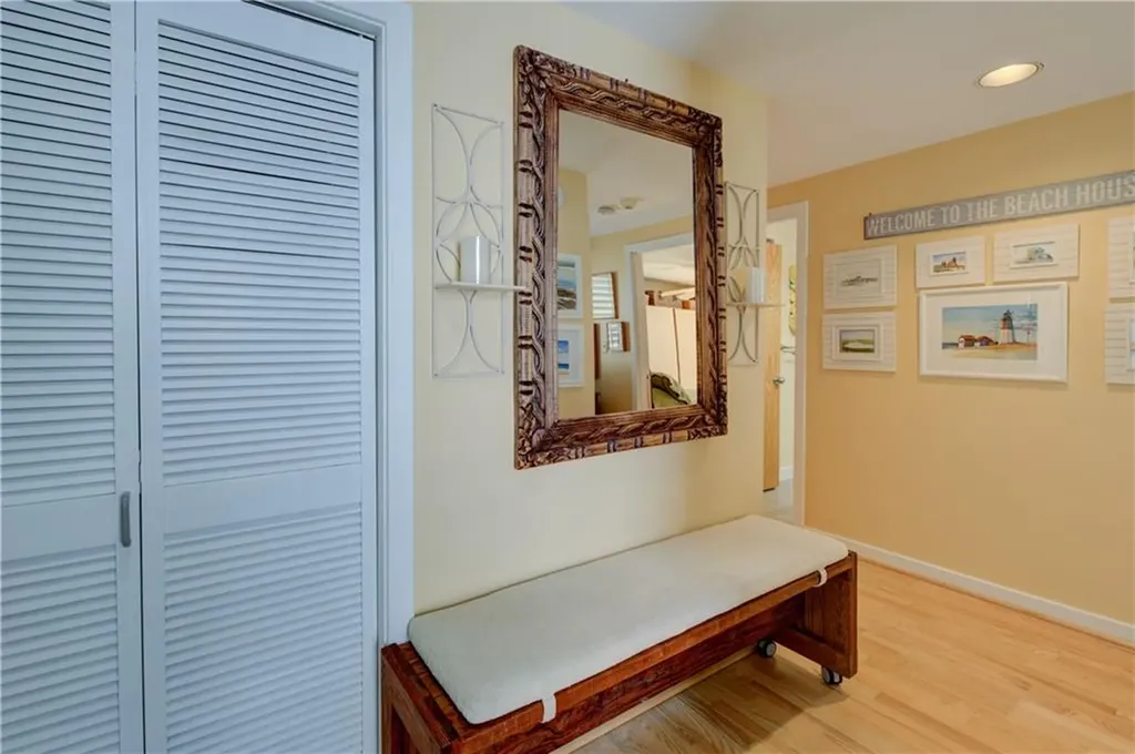 204 Bellevue Court Narragansett RI 02882