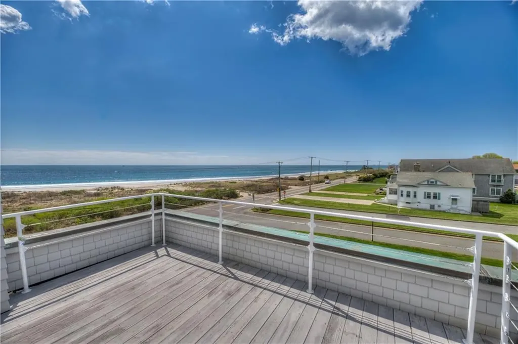 204 Bellevue Court Narragansett RI 02882