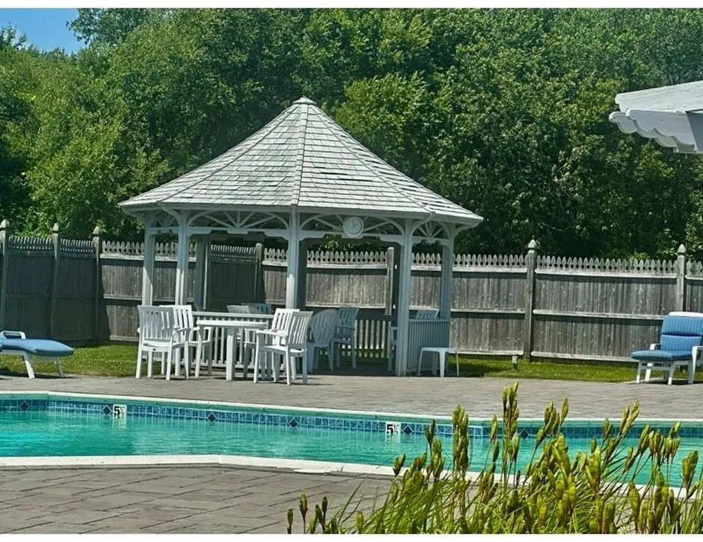 204 Bellevue Court Narragansett RI 02882