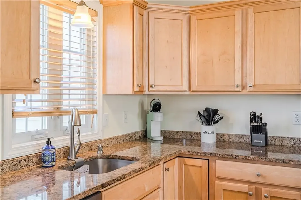 27 Streamview Drive Cumberland RI 02864