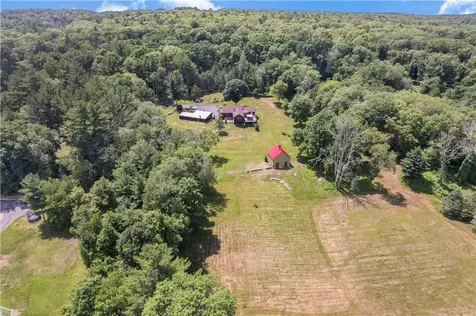 84 Dark Lantern Hill Road Killingly CT 06239