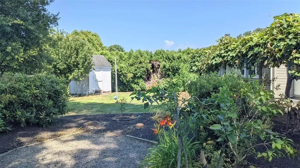 170 Selma Street Cranston RI 02920
