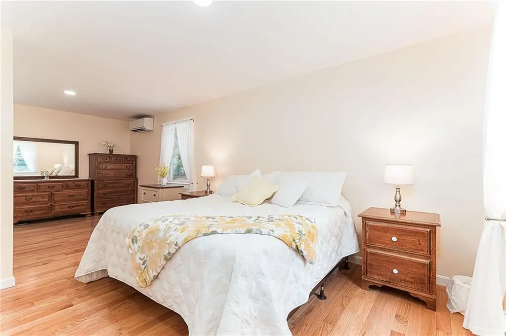 147 Woodville Alton Road Hopkinton RI 02832