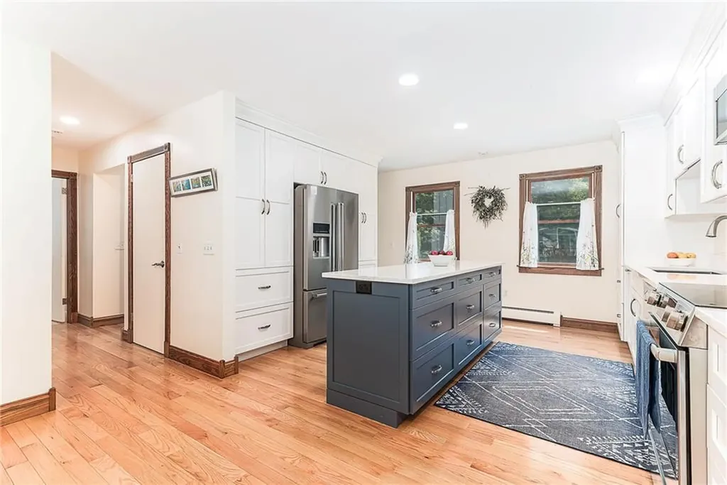 147 Woodville Alton Road Hopkinton RI 02832