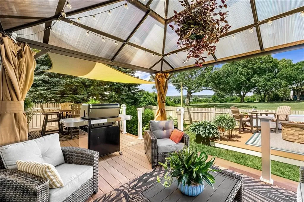 357 Capron Farm Drive Warwick RI 02886