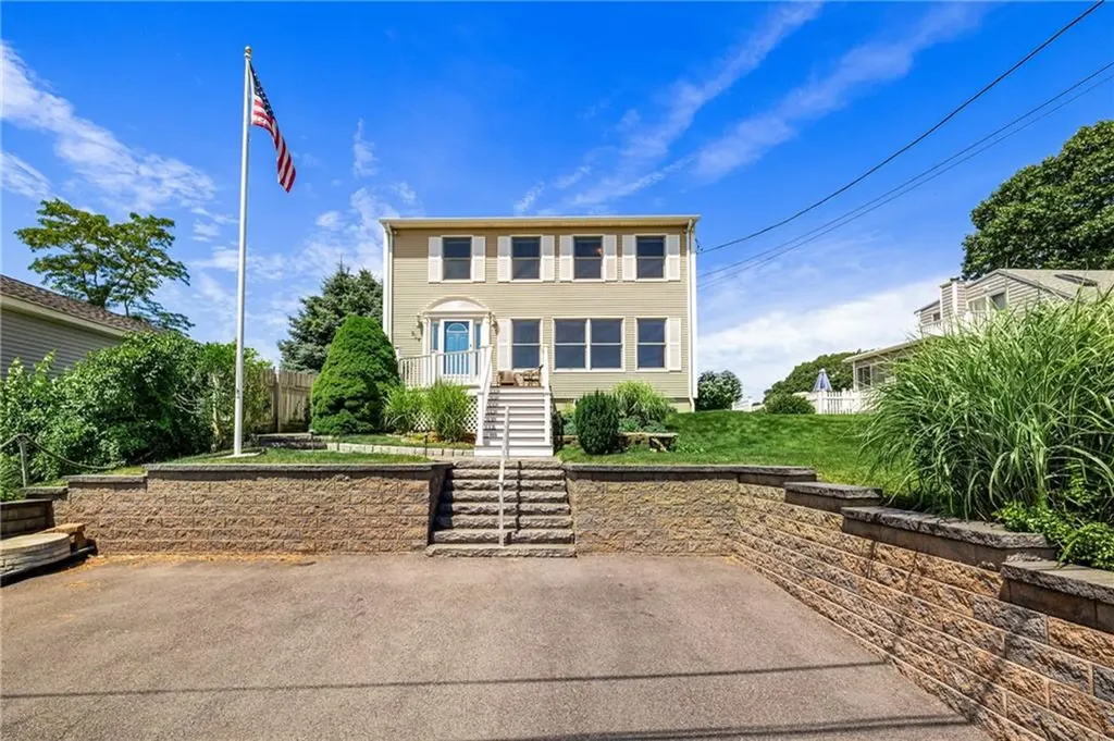 357 Capron Farm Drive Warwick RI 02886