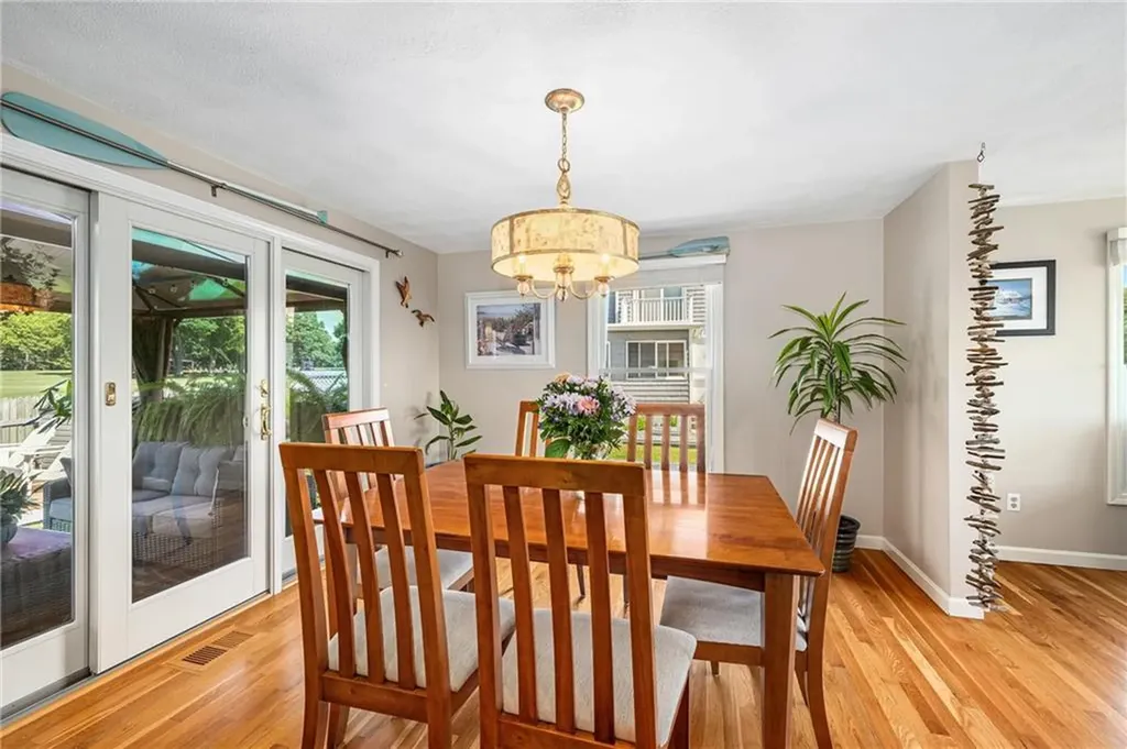 357 Capron Farm Drive Warwick RI 02886