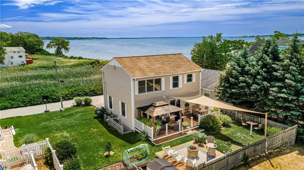 357 Capron Farm Drive Warwick RI 02886