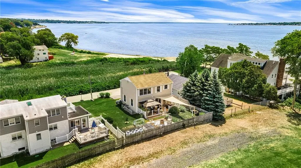 357 Capron Farm Drive Warwick RI 02886