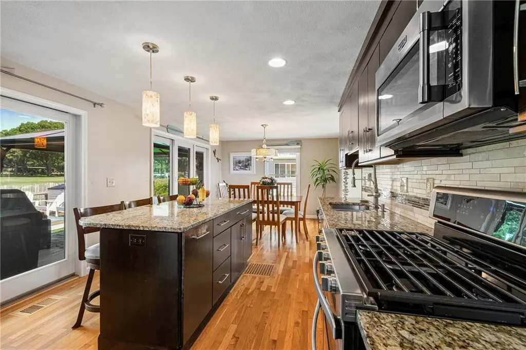 357 Capron Farm Drive Warwick RI 02886