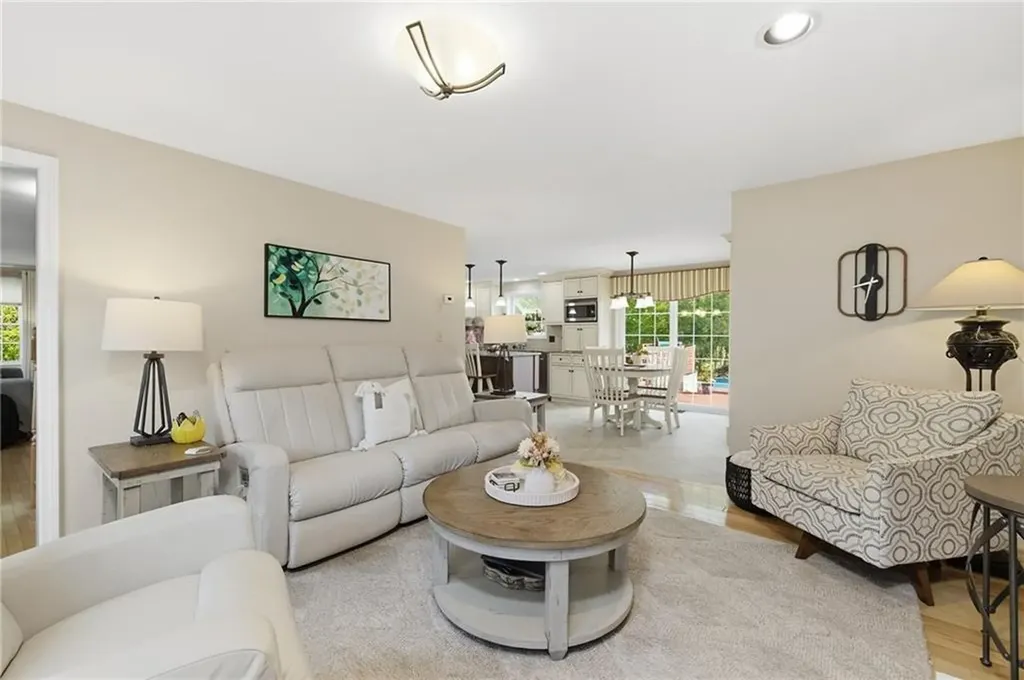 30 Princess Pine Circle Taunton MA 02780