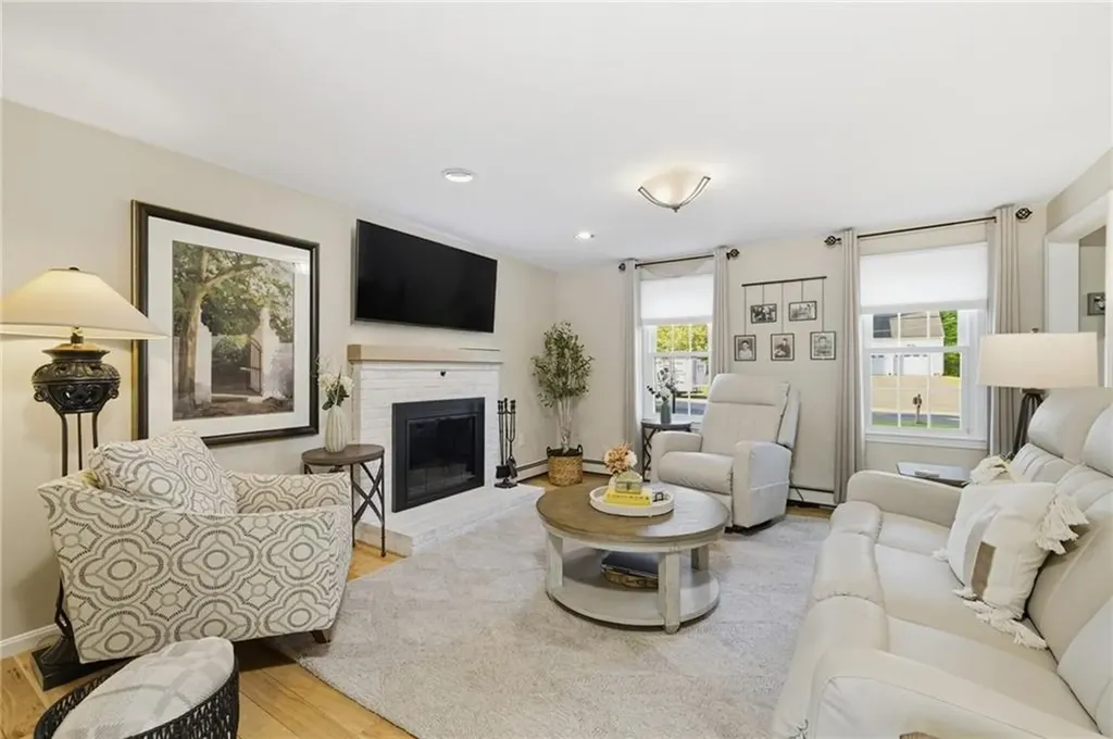 30 Princess Pine Circle Taunton MA 02780