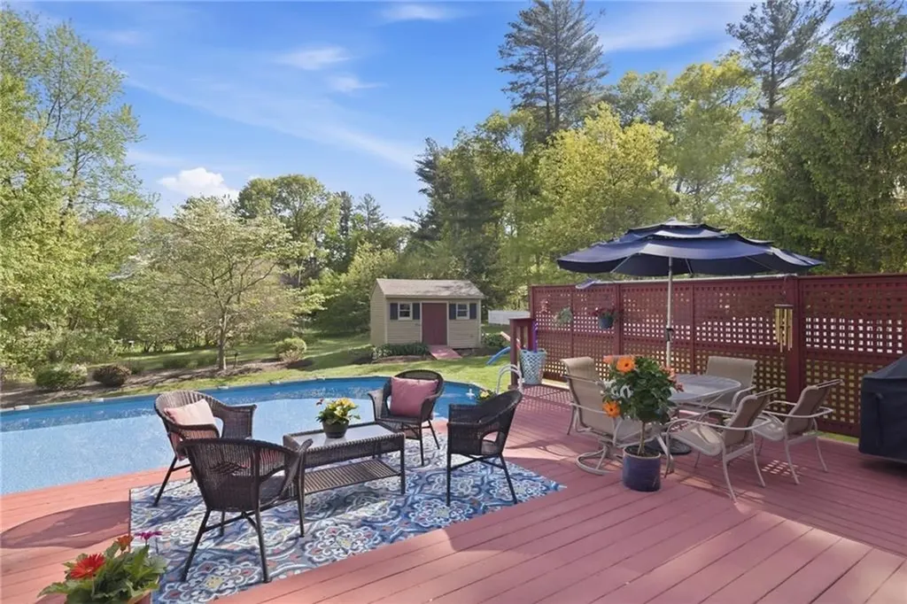 30 Princess Pine Circle Taunton MA 02780