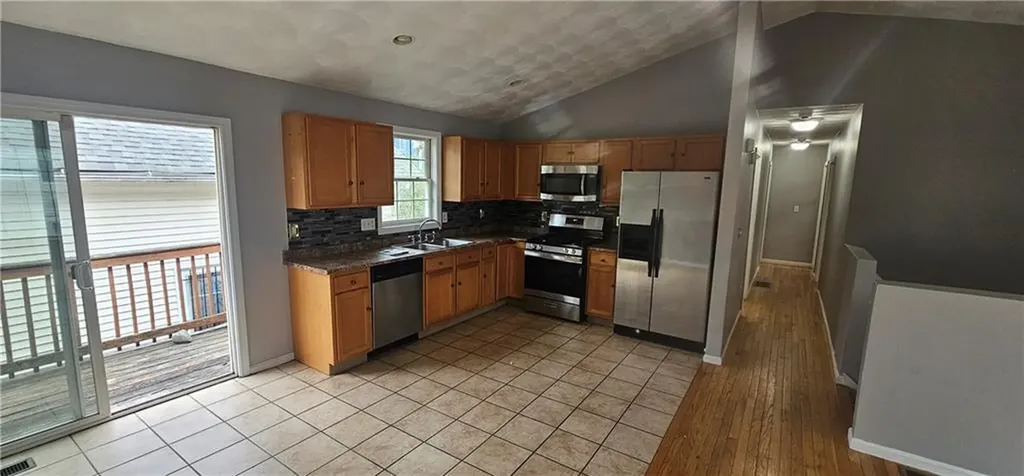 80 Unit Street Providence RI 02909