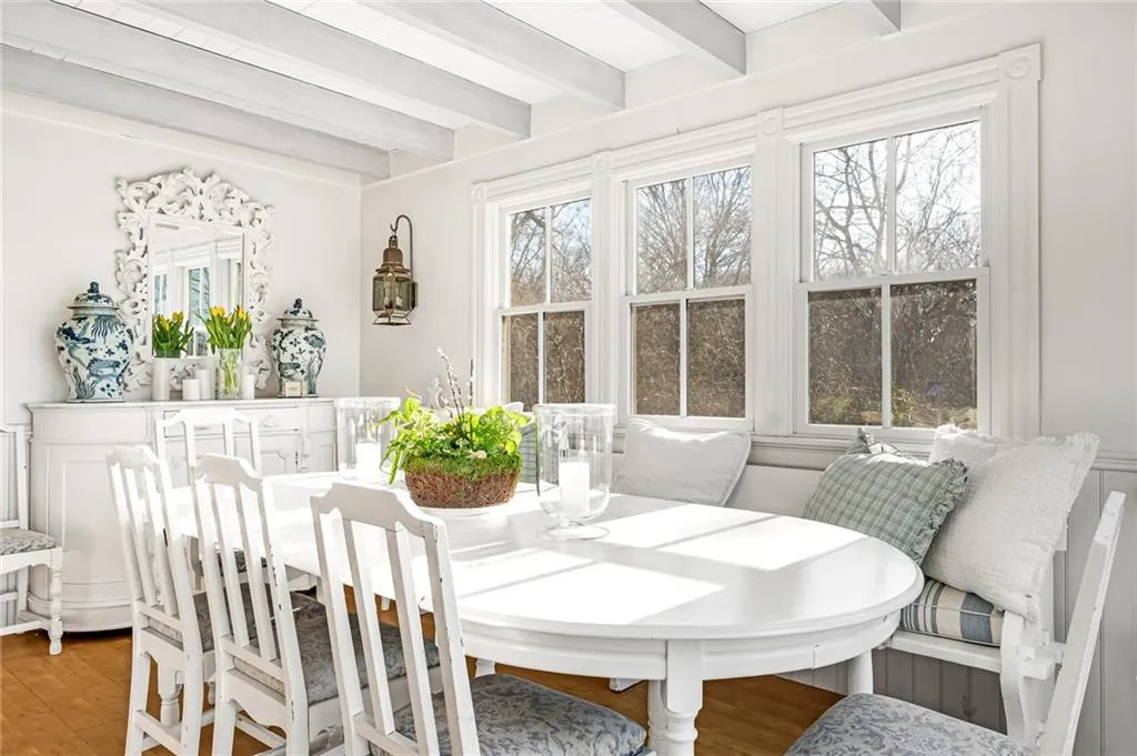 26 East Hills Road Westerly RI 02891