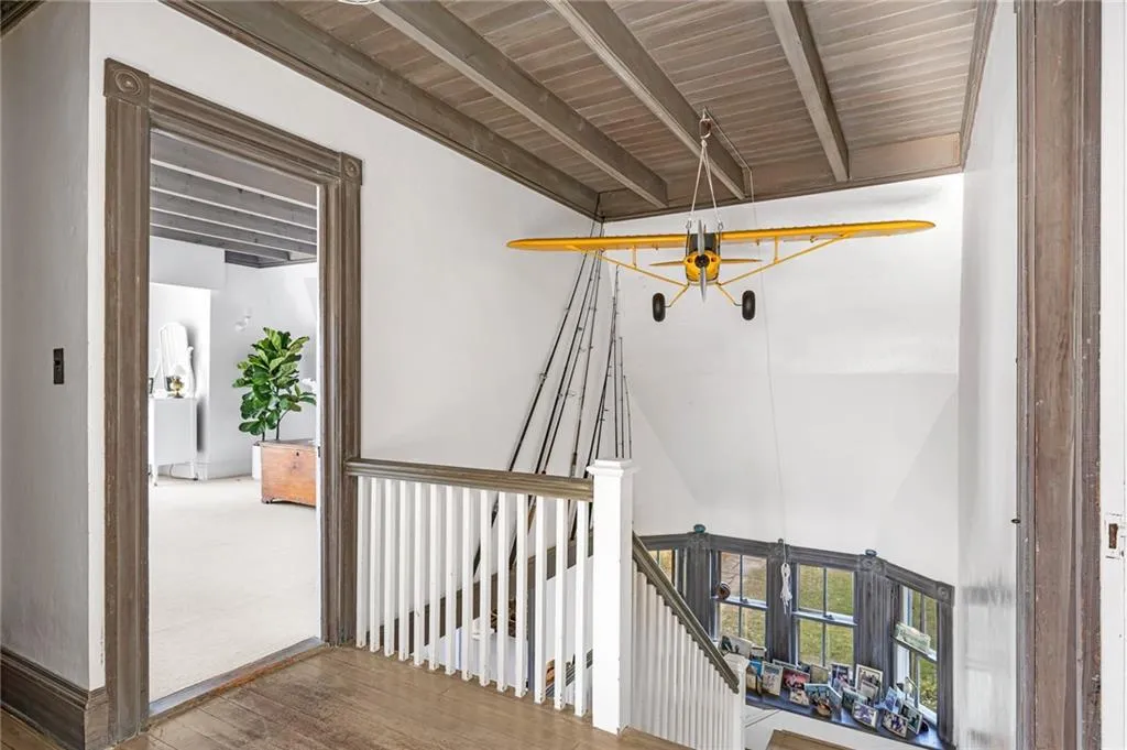26 East Hills Road Westerly RI 02891