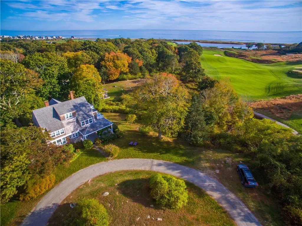 26 East Hills Road Westerly RI 02891