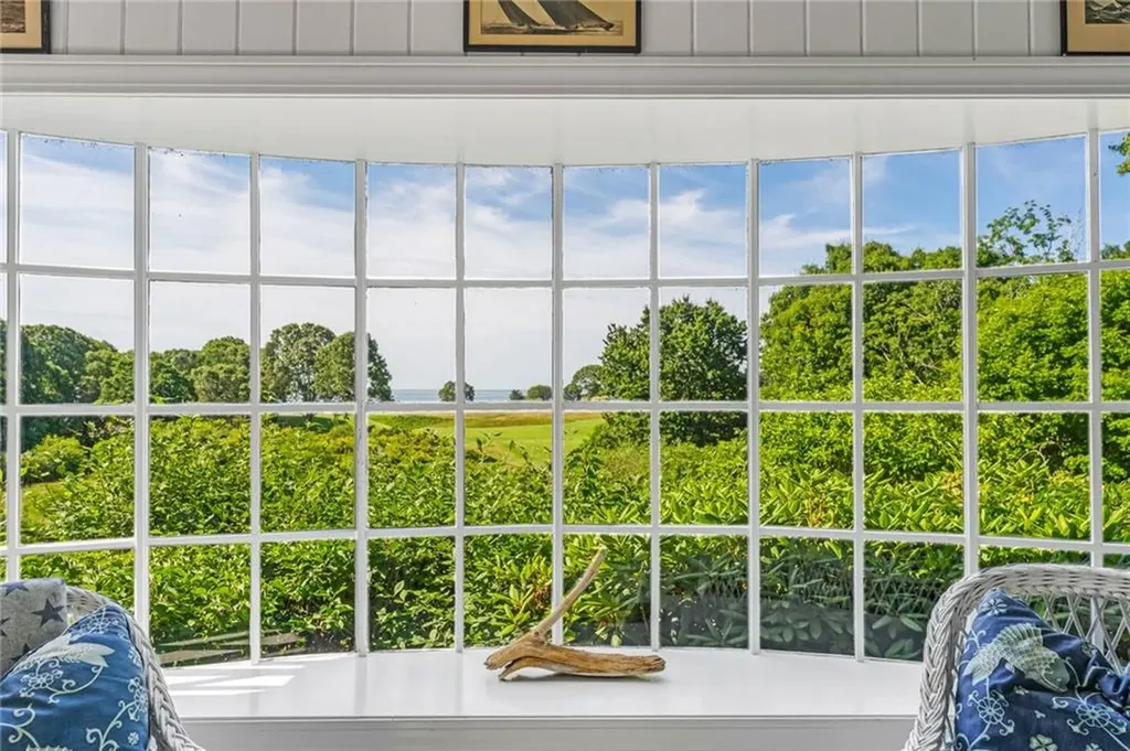 26 East Hills Road Westerly RI 02891